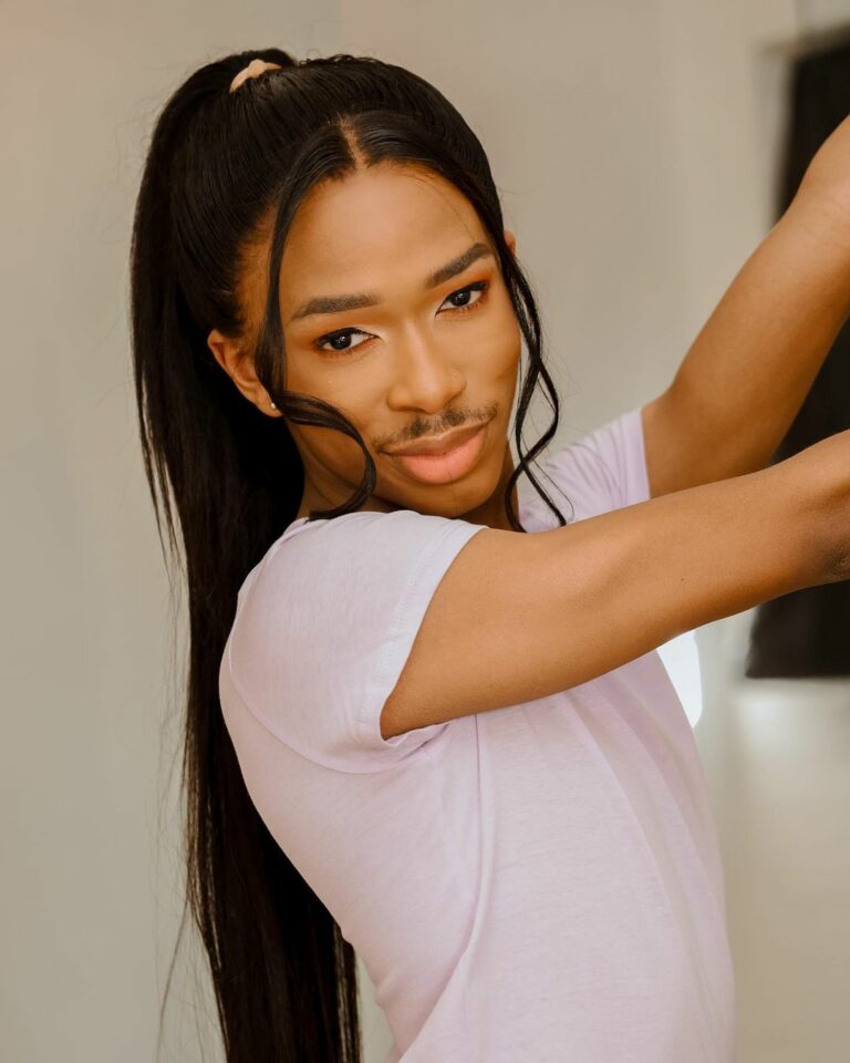 Uncle Waffles inspires Lasizwe to wear a G-String to party (Video)