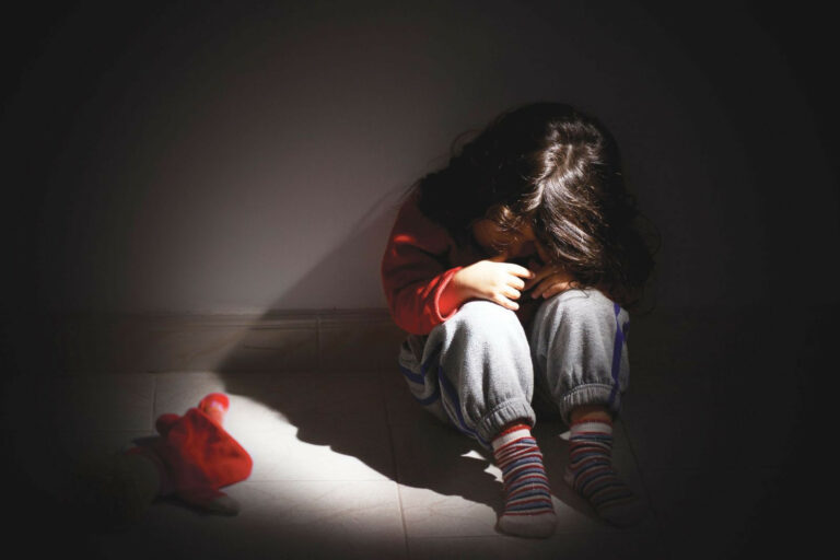 Ten childhood traumatic experiences that affect adults