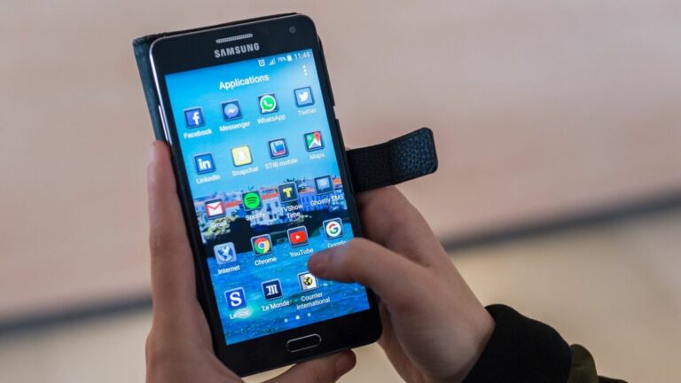 I’m addicted to my smartphone. How can I cut back?