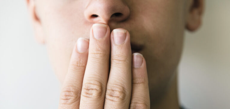 Natural mouth fresheners to get rid of bad breath