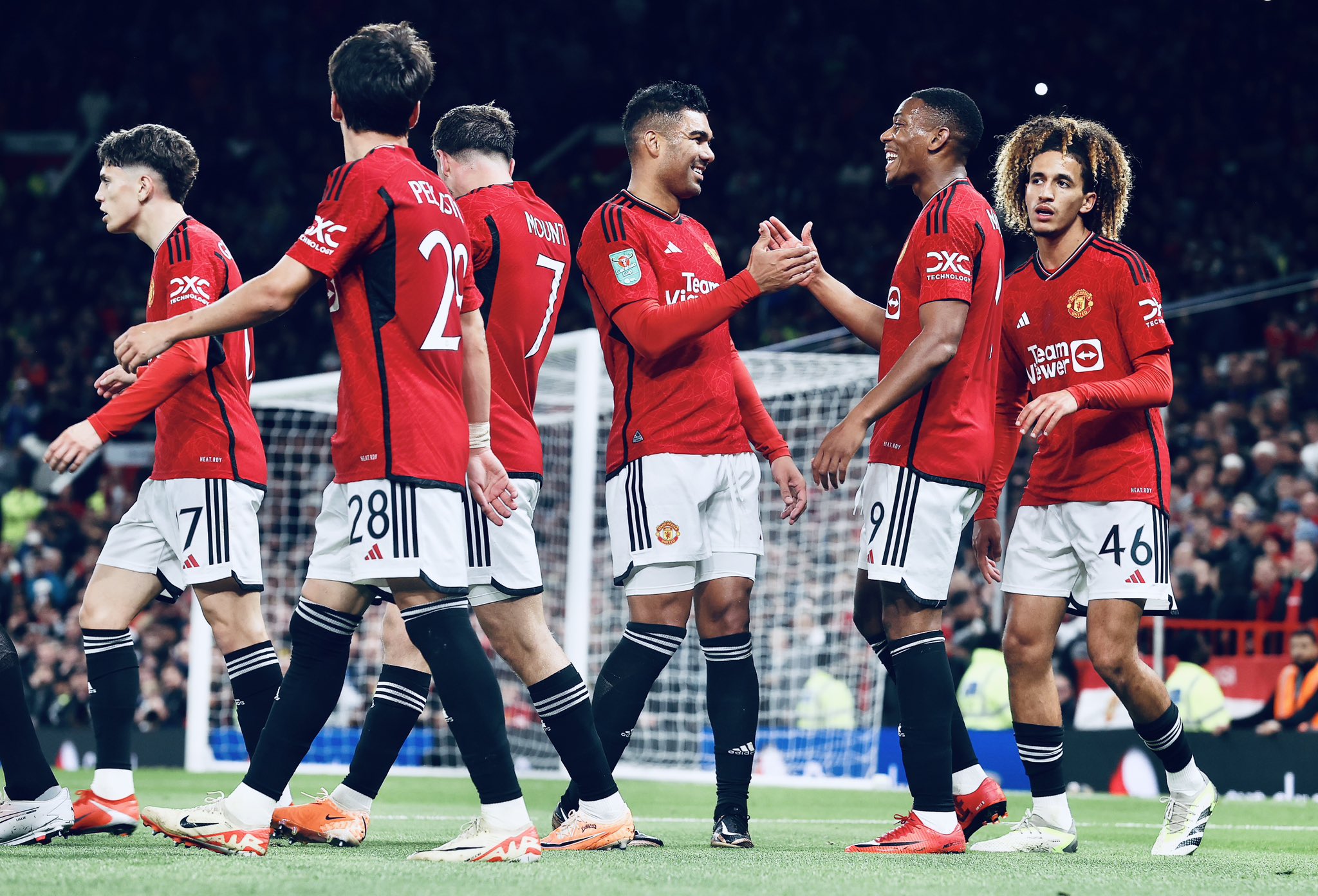 Manchester United 3 - 0 Crystal Palace