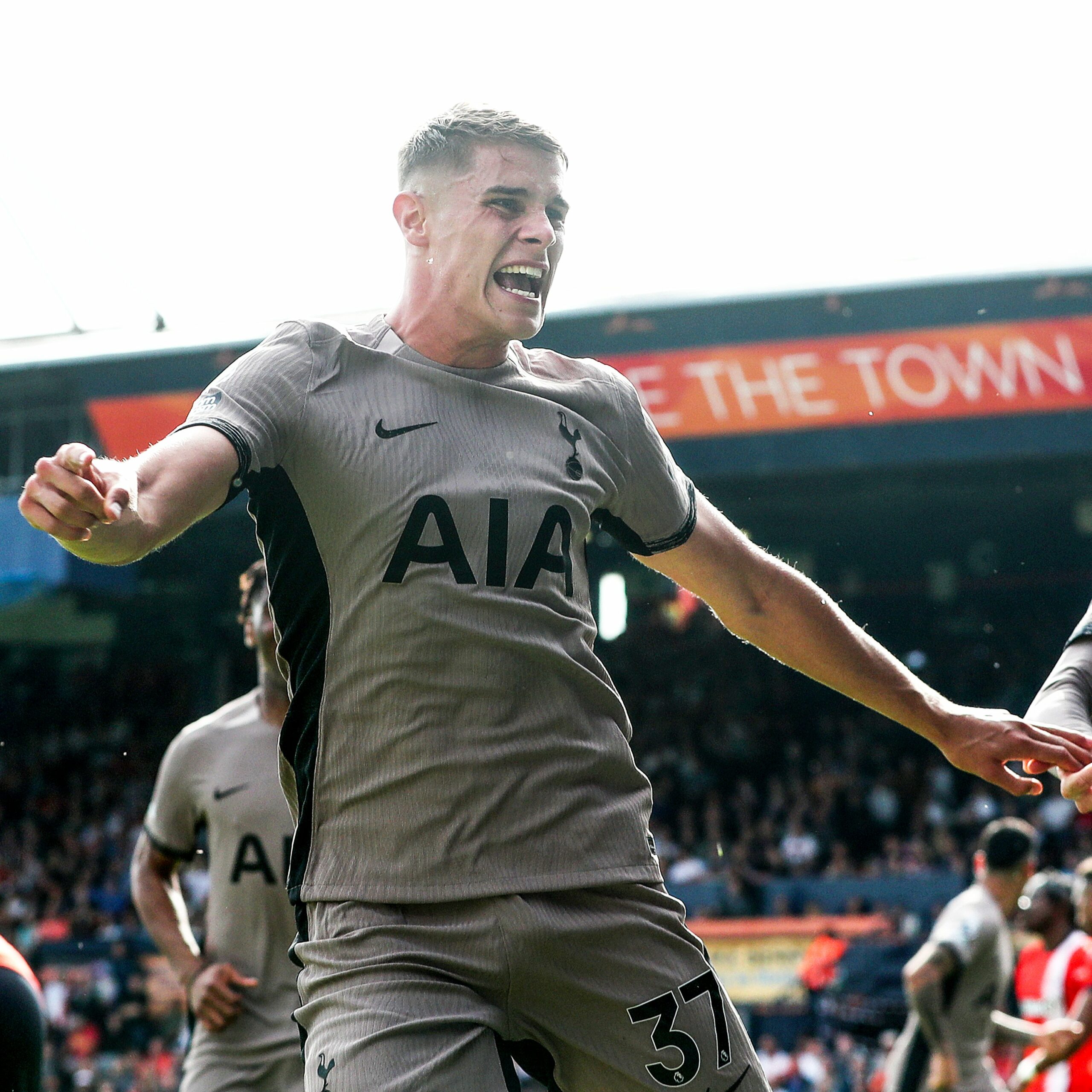 Luton Town 0 - 1 Tottenham Hotspur