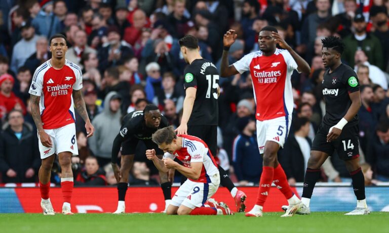 Arsenal Fail to Capitalize on Title Chance as West Ham Secure Huge Three Points